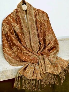 New Large Paisley Scarf Wrap Pashmina Brown Cream Fringe Classic